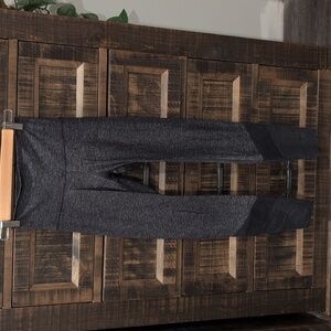 Lulu leggings (no size tag, my guess is a 6)